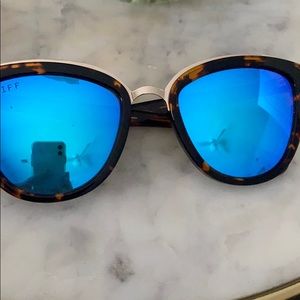 Diff blue reflective sunglasses